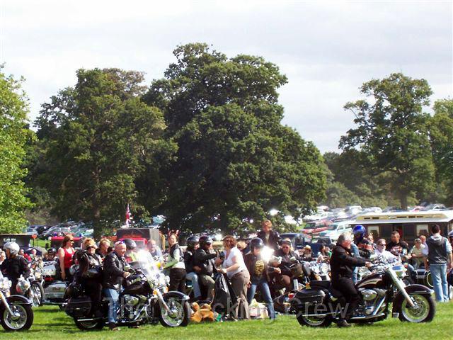 Baildon 2007 Angie - Paul - Mikaela (251).JPG